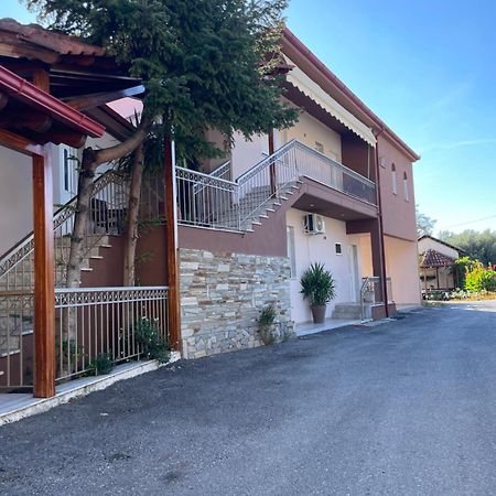 Voras Apartments Loutraki (Pella) Exterior foto
