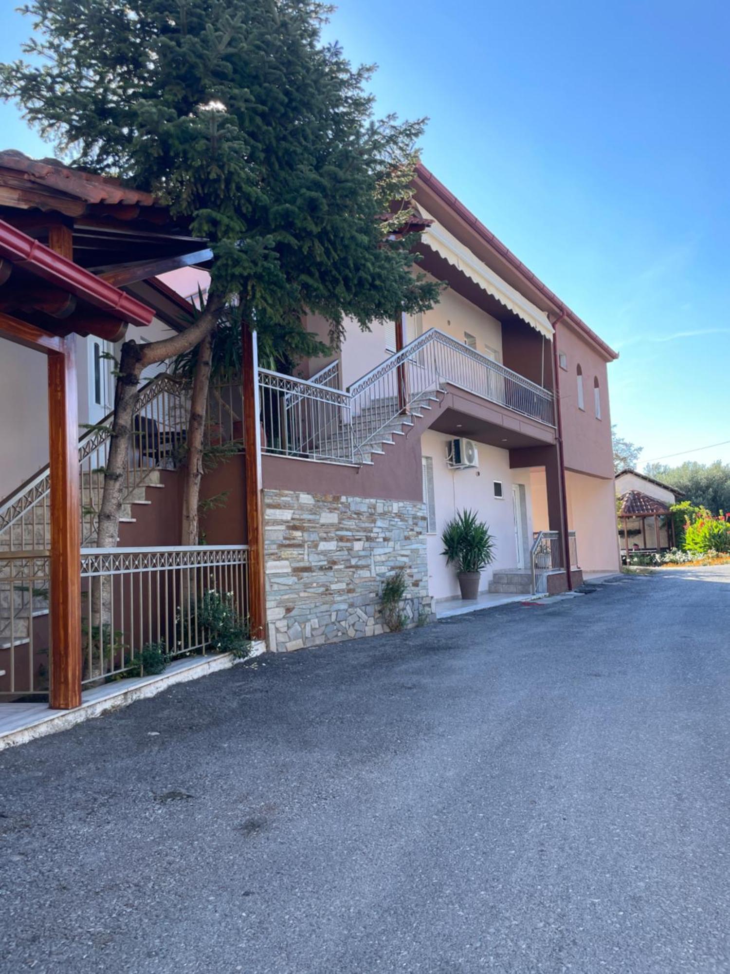 Voras Apartments Loutraki (Pella) Exterior foto