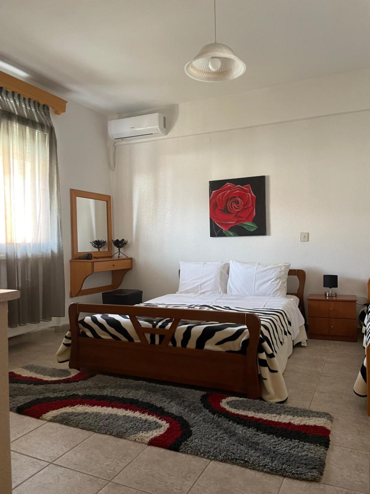 Voras Apartments Loutraki (Pella) Exterior foto